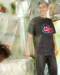 Cracked Smiley Tee [Carbon]