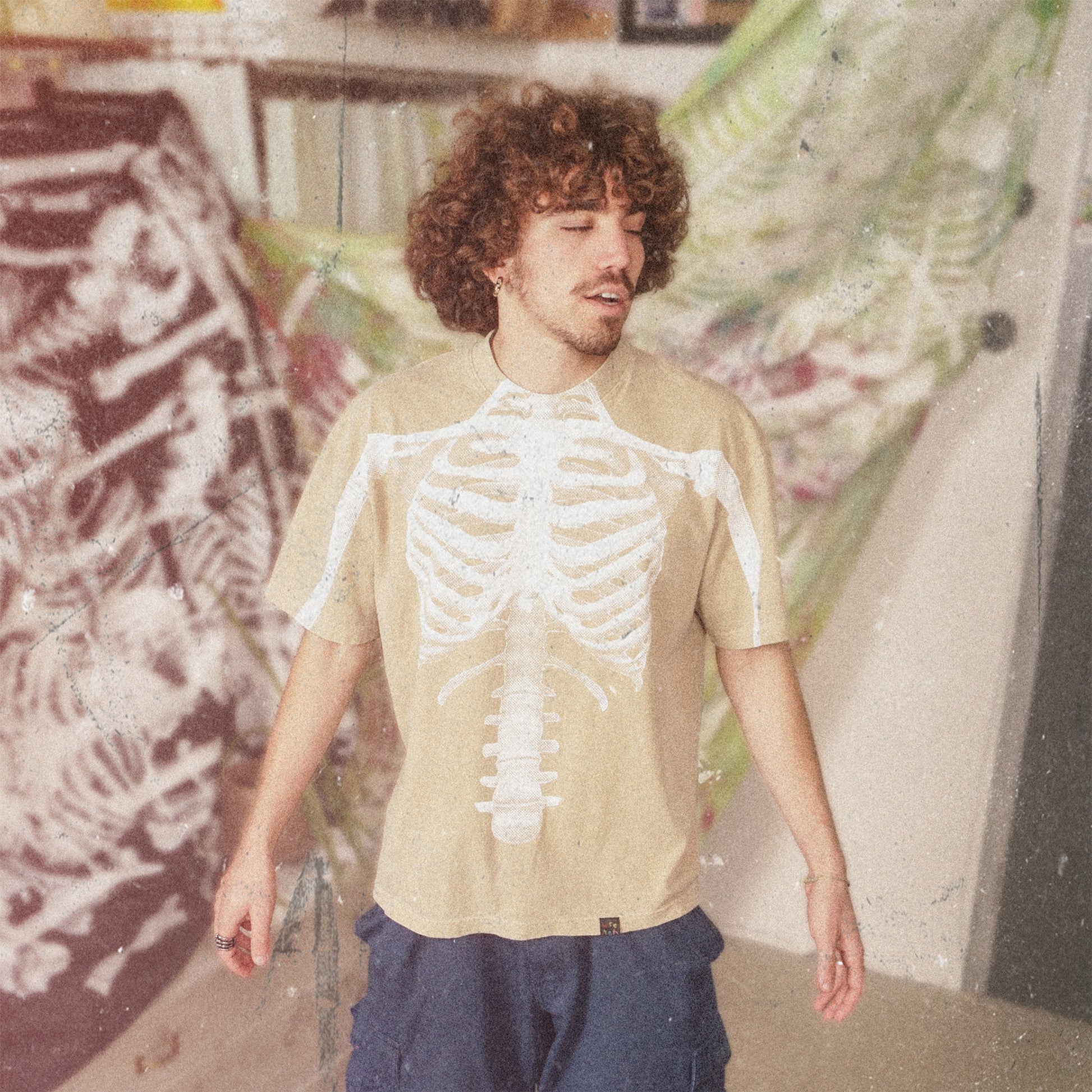 SkeleShirt [Mushroom]